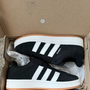 NWT Adidas Campus 00s, Black & White 5Y with Extra White Laces & Puffy Tongue